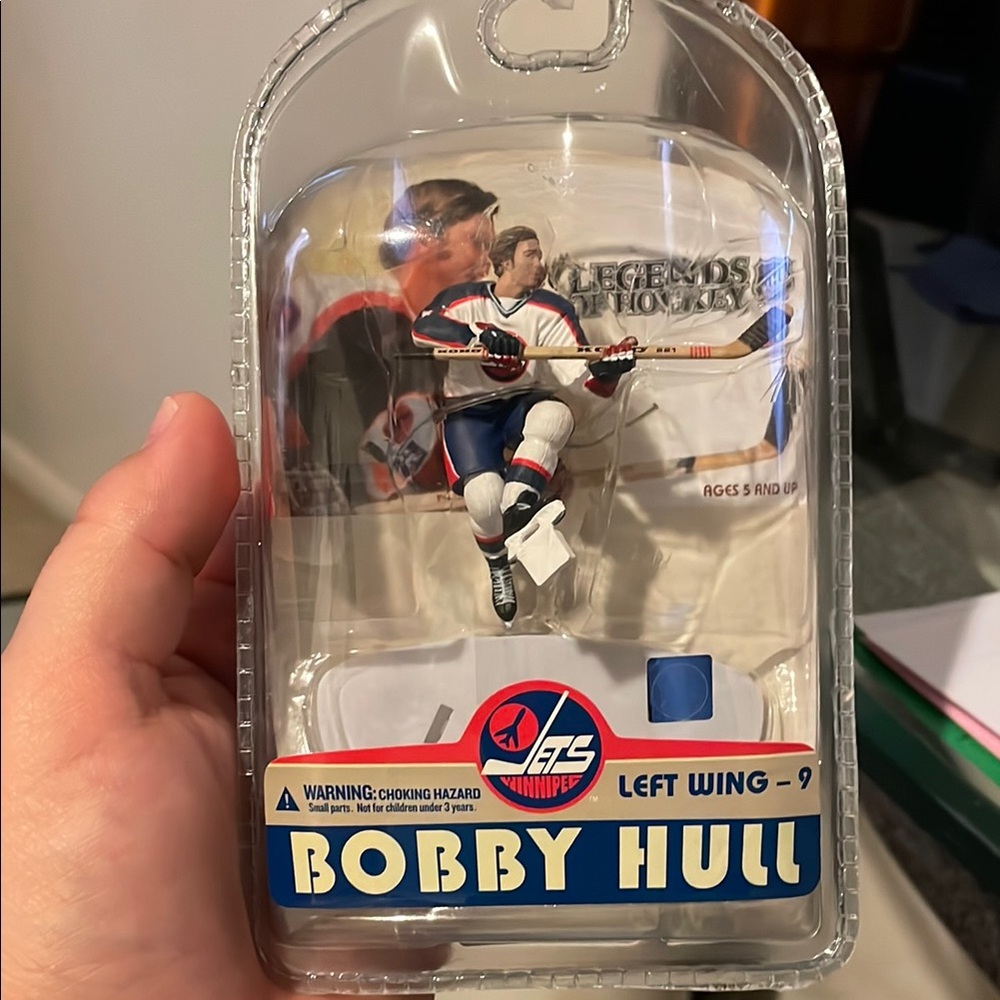 BOBBY HULL NHL Winnipeg Jets Action Figure